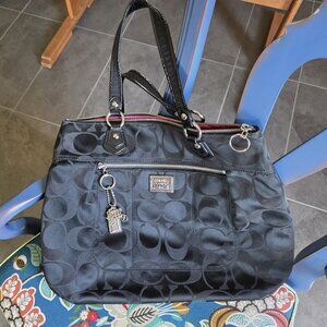 Coach F1120-18351 Signature Fabric Large Shoulder Bag / Purse, Black